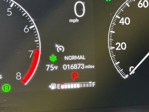 Used 2025 Honda Odyssey Elite image 13