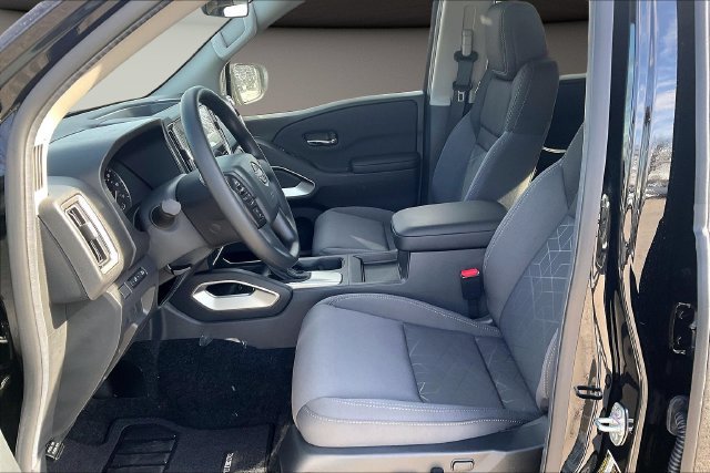 New 2026 Nissan Frontier SV w/ SV Convenience Package RWD image 7