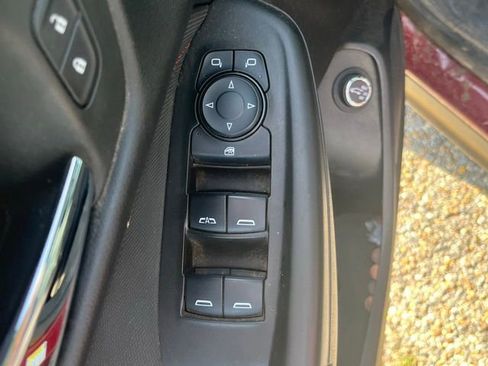 Used 2025 Chevrolet TrailBlazer RS w/ Convenience Package FWD image 5