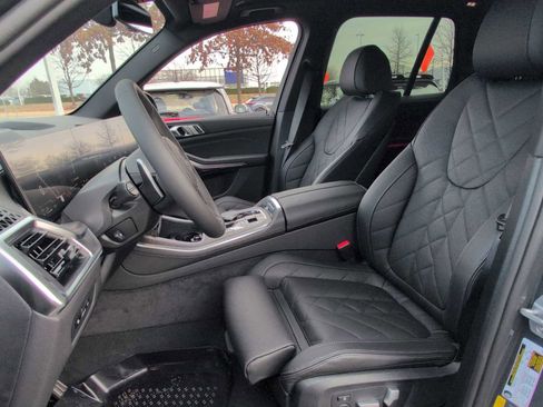 Used 2026 BMW X5 xDrive50e w/ M Sport Package image 17