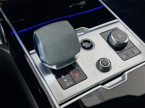 Used 2023 Land Rover Range Rover SE image 17