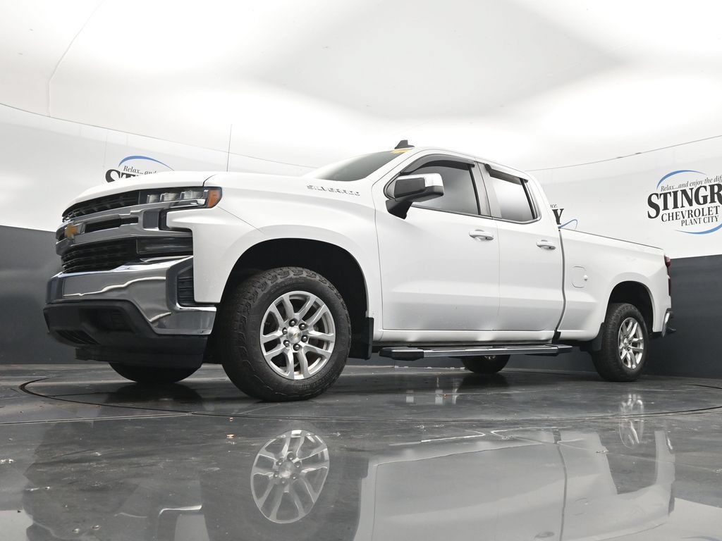 Used 2020 Chevrolet Silverado 1500 LT w/ LT Value Package RWD image 28