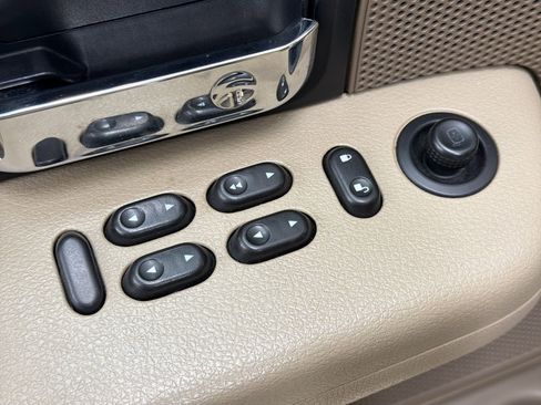 Used 2008 Ford F150 XLT image 13