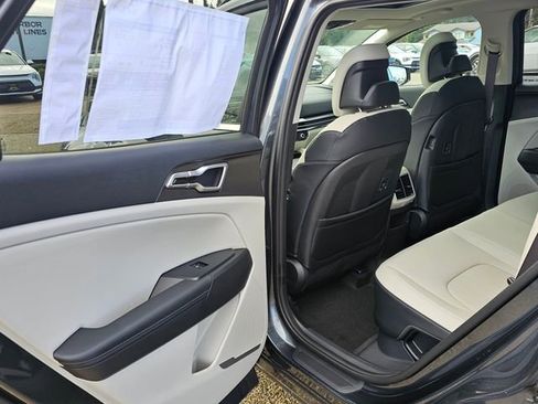 New 2026 Kia Sportage EX w/ EX Panoramic Sunroof Package AWD/4WD image 13