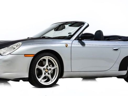 Used 2003 Porsche 911 Carrera 4 image 7