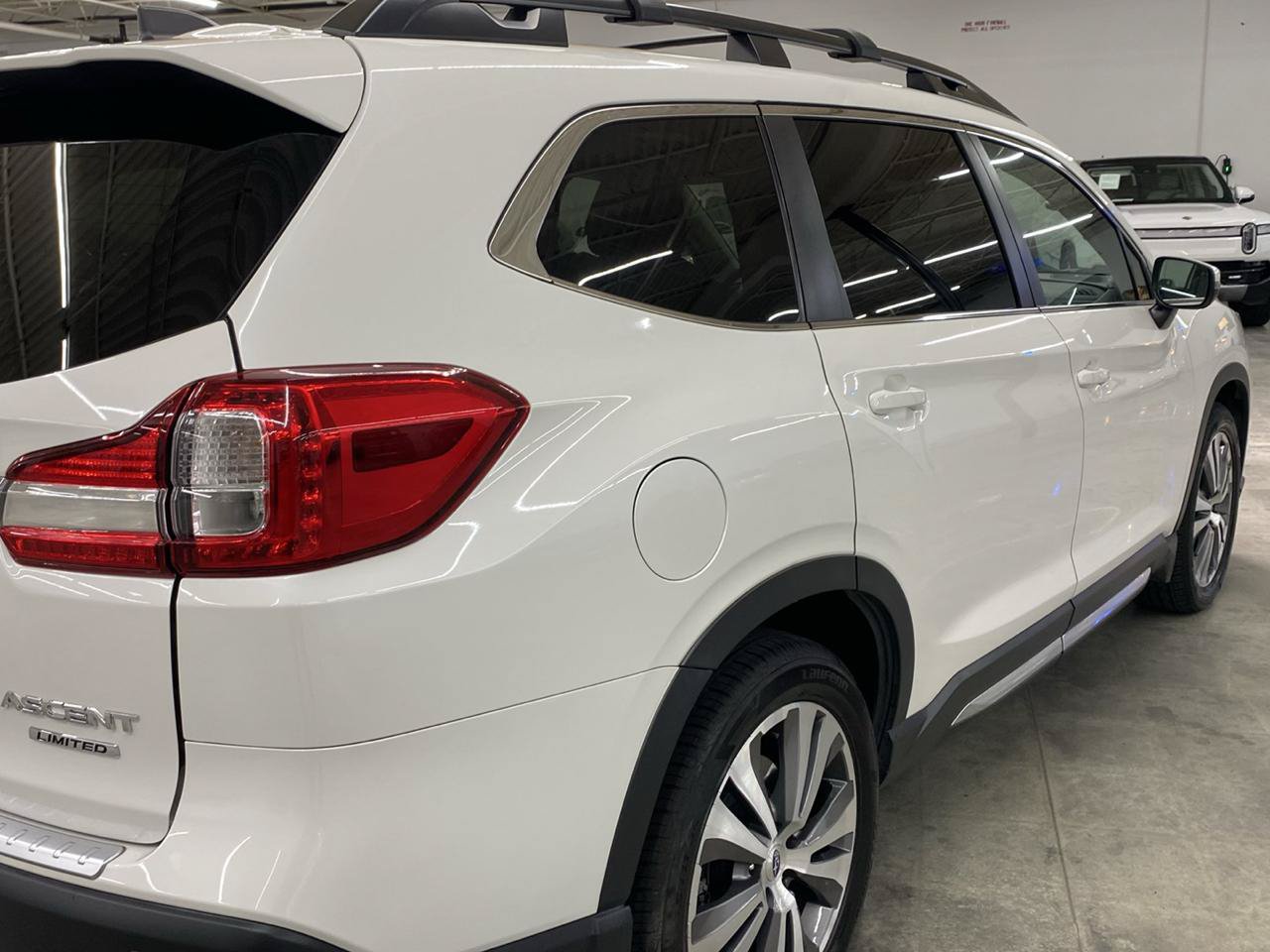 Used 2021 Subaru Ascent Limited w/ Technology Package AWD/4WD image 7