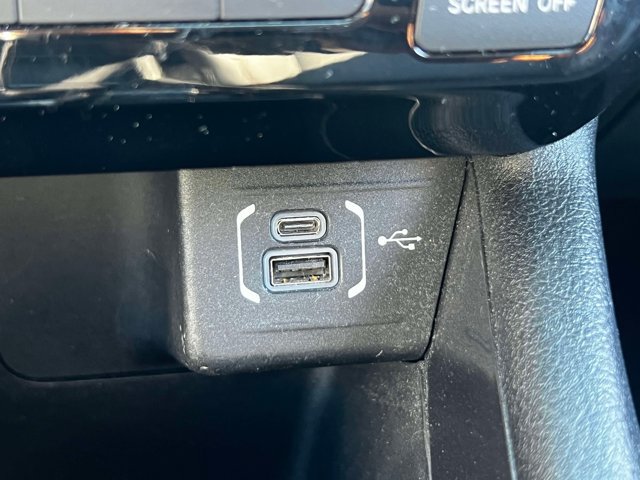 Used 2022 Jeep Compass Latitude AWD/4WD image 30