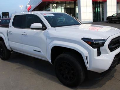 Certified 2025 Toyota Tacoma SR5