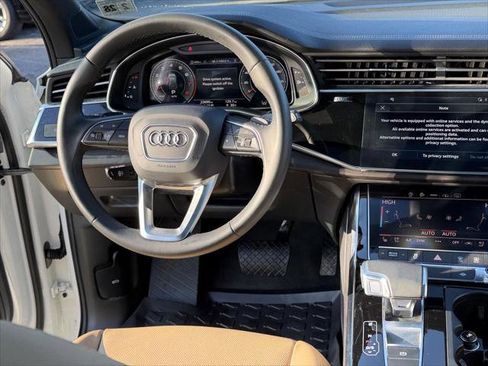 Used 2023 Audi Q7 3.0T Premium Plus w/ Premium Plus Package AWD/4WD image 18
