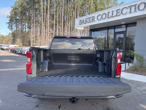 Used 2025 Chevrolet Silverado 1500 LT AWD/4WD image 16