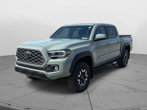 Used 2023 Toyota Tacoma TRD Off-Road image 13