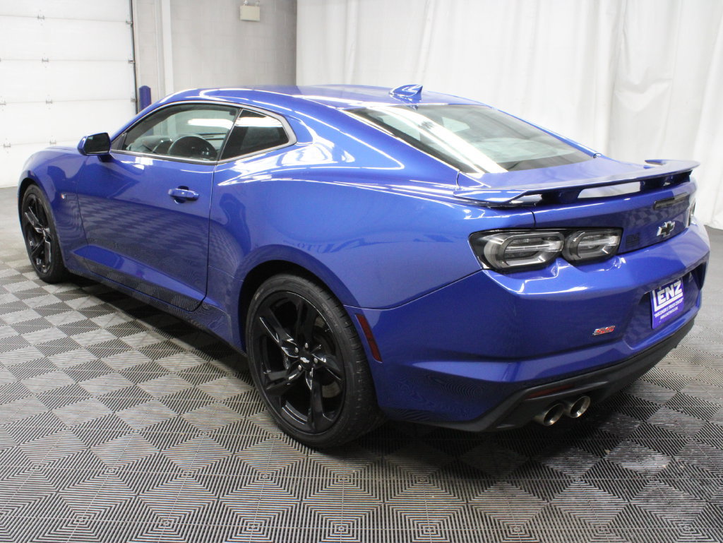 Used 2019 Chevrolet Camaro SS RWD image 6