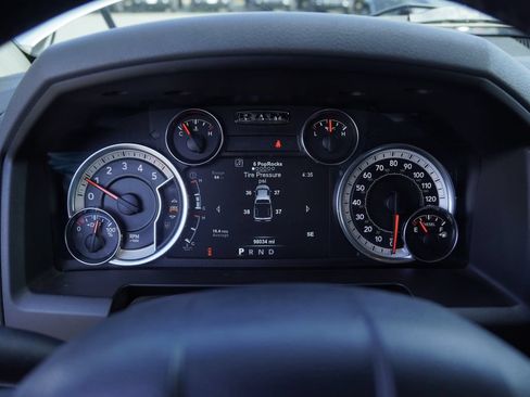 Used 2017 RAM 1500 Big Horn AWD/4WD image 5
