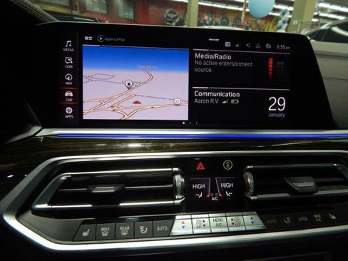 Used 2020 BMW X7 xDrive40i w/ Premium Package image 29