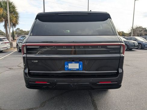 New 2025 Lincoln Navigator L Black Label image 5