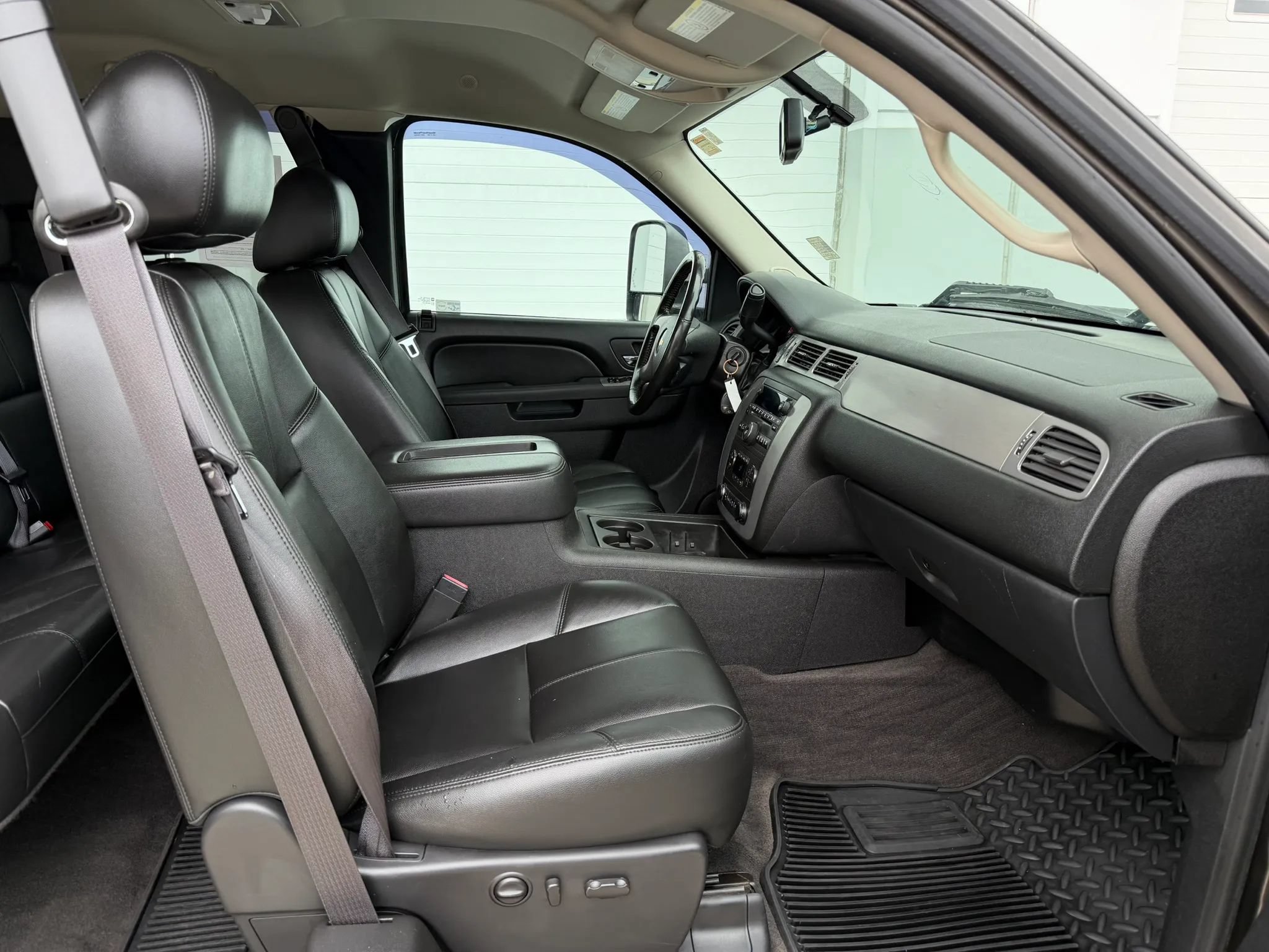 Used 2013 Chevrolet Silverado 3500 LTZ w/ LTZ Plus Package AWD/4WD image 15