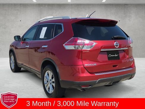 Used 2015 Nissan Rogue SV w/ SV Moonroof Package AWD/4WD image 14