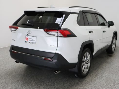 Certified 2024 Toyota RAV4 XLE Premium FWD image 7