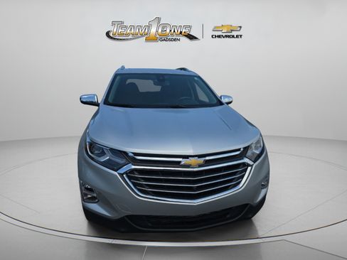Used 2020 Chevrolet Equinox Premier AWD/4WD image 2