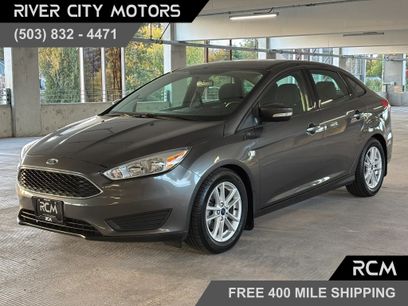 Used 2016 Ford Focus SE w/ SE Cold Weather Package