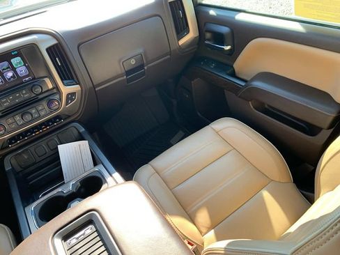 Used 2018 GMC Sierra 1500 Denali w/ Denali Ultimate Package AWD/4WD image 20
