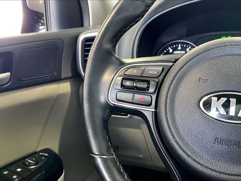 Used 2019 Kia Sportage EX FWD image 8