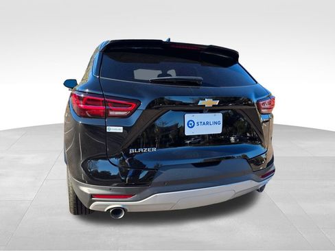 New 2025 Chevrolet Blazer LT w/ Driver Confidence Package image 6
