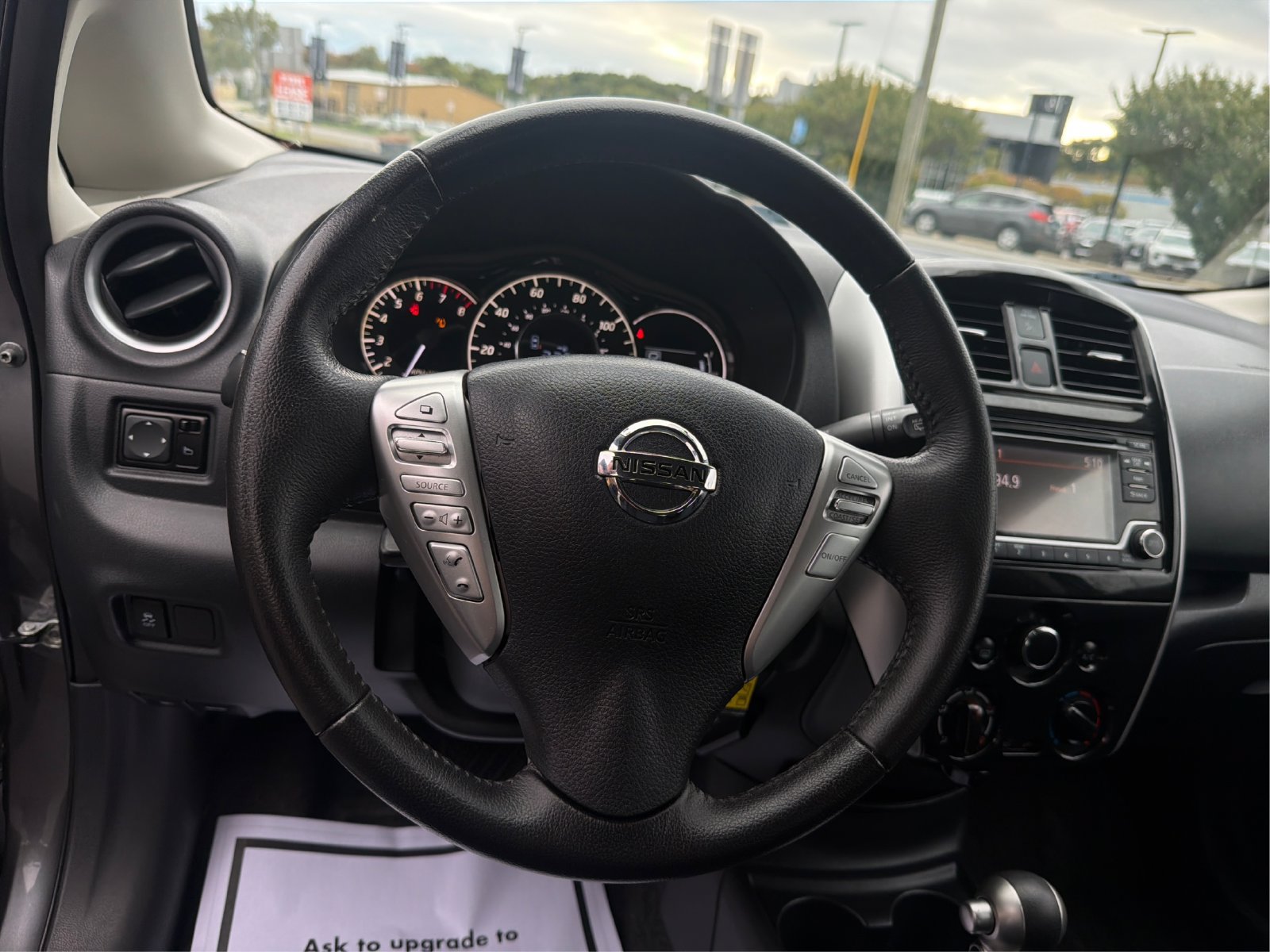 Used 2016 Nissan Versa Note SV FWD image 18