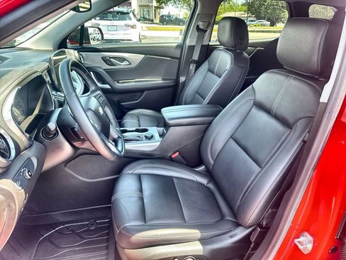 Used 2024 Chevrolet Blazer LT w/ Midnight/Sport Edition FWD image 11