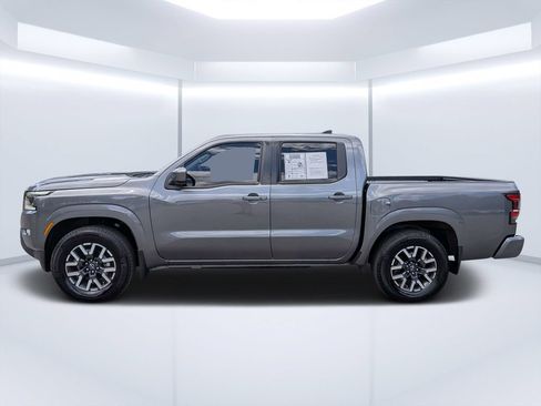 Used 2024 Nissan Frontier SL RWD image 6