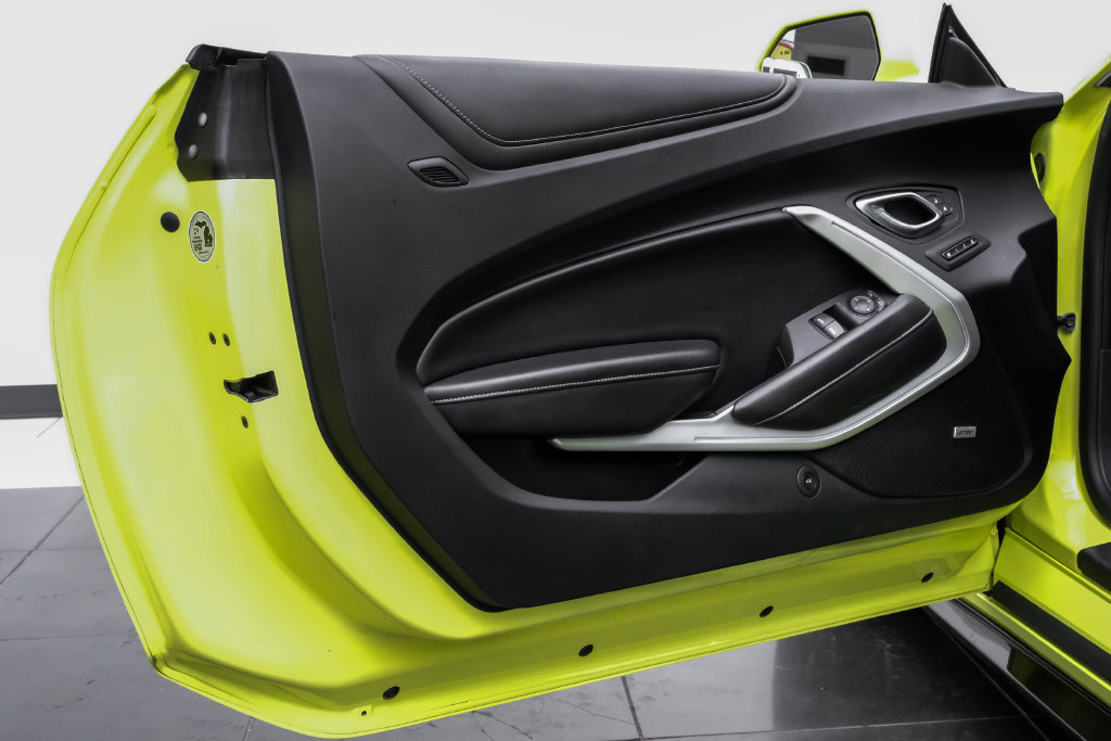 Used 2019 Chevrolet Camaro SS RWD image 35