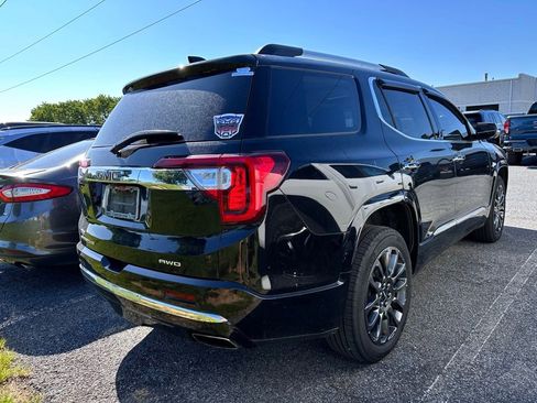 Used 2022 GMC Acadia Denali w/ Black Diamond Edition AWD/4WD image 4