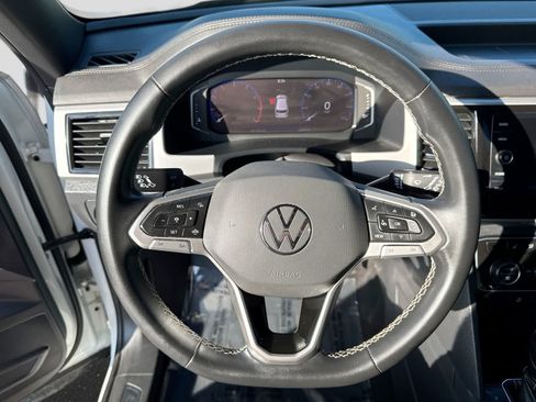 Used 2021 Volkswagen Atlas Cross Sport SEL FWD image 29