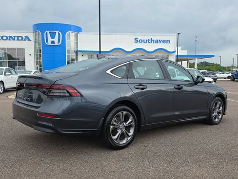 Used 2023 Honda Accord EX image 3