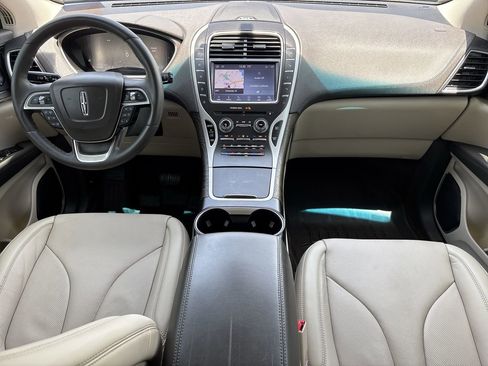 Used 2020 Lincoln Nautilus Reserve w/ Equipment Group 201A AWD/4WD image 13