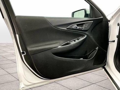 Used 2023 Chevrolet Malibu LT FWD image 22