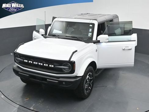 Certified 2024 Ford Bronco Outer Banks AWD/4WD image 26