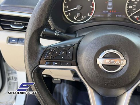 Used 2024 Nissan Altima 2.5 SV image 36