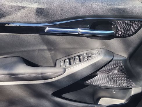 New 2026 Kia Seltos S image 19