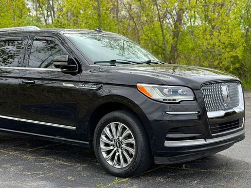 Used 2022 Lincoln Navigator L 4WD image 5
