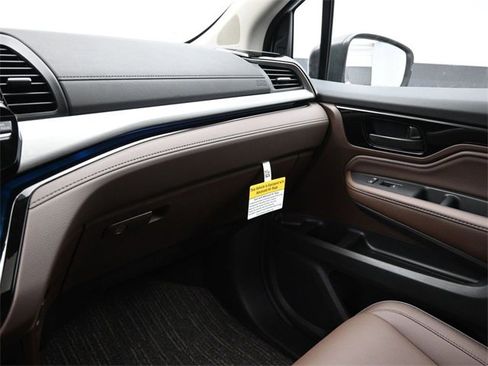 New 2026 Honda Odyssey Touring image 27