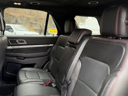 Used 2019 Ford Explorer Sport w/ Equipment Group 401A AWD/4WD image 6