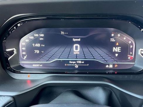 Used 2023 GMC Yukon XL Denali image 30