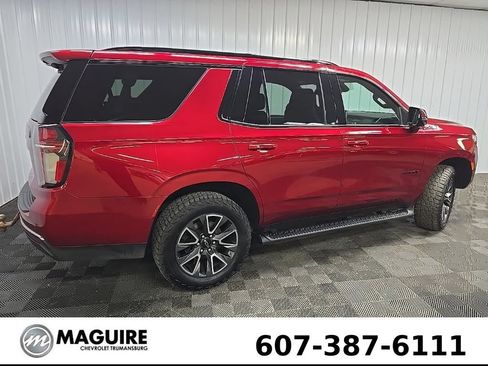 Used 2022 Chevrolet Tahoe Z71 w/ Luxury Package AWD/4WD image 3