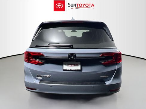Used 2024 Honda Odyssey Touring image 5