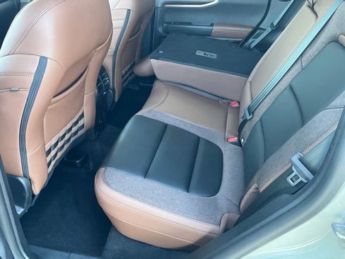 Used 2025 Ford Bronco Sport Outer Banks w/ Outer Banks Tech Package+ image 14