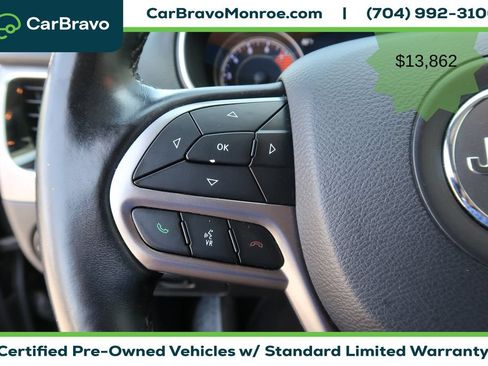 Used 2019 Jeep Cherokee Limited AWD/4WD image 18