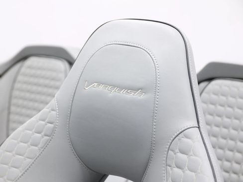 Used 2014 Aston Martin Vanquish Volante RWD image 21