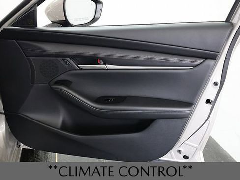 New 2026 MAZDA MAZDA3 2.5 S Sedan w/ Preferred Pkg image 17