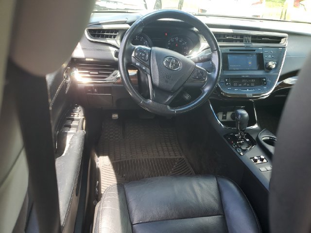 Used 2015 Toyota Avalon XLE FWD image 11
